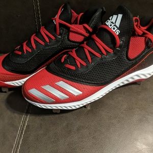 NEW Adidas Icon V Bounce Cleats